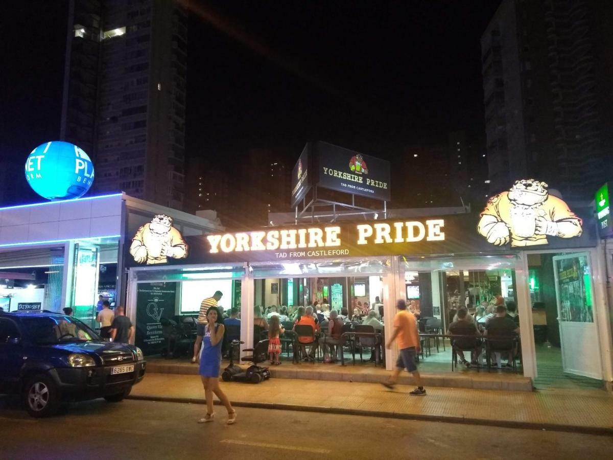 Blue Sky Apartment เบนิดอร์ม ภายนอก รูปภาพ